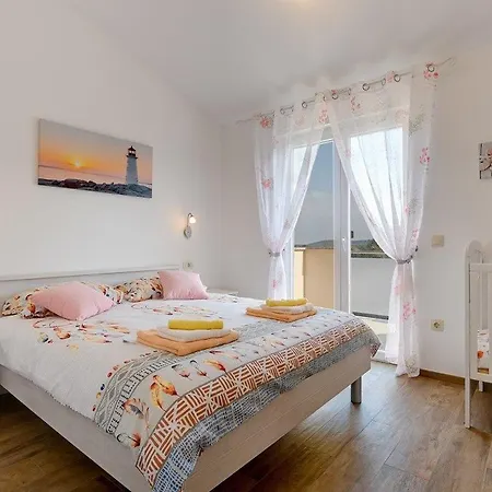 House Veronika Сasa de vacaciones Vinkuran