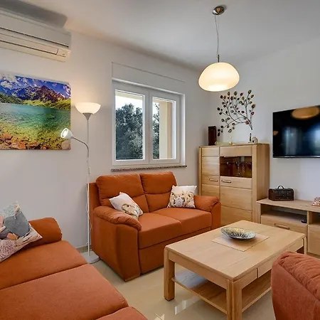 House Veronika Dom wakacyjny Vinkuran